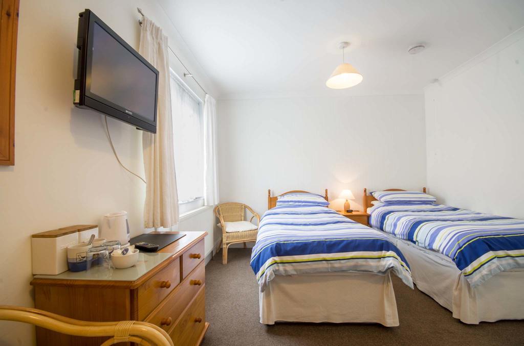Seaview Bed & Breakfast ลู ภายนอก รูปภาพ